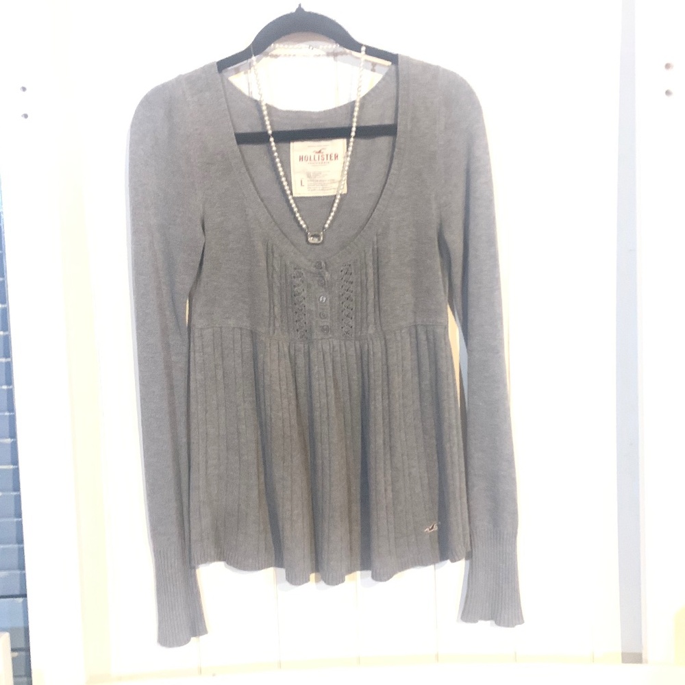 Vintage Y2K Hollister babydoll sweater grey